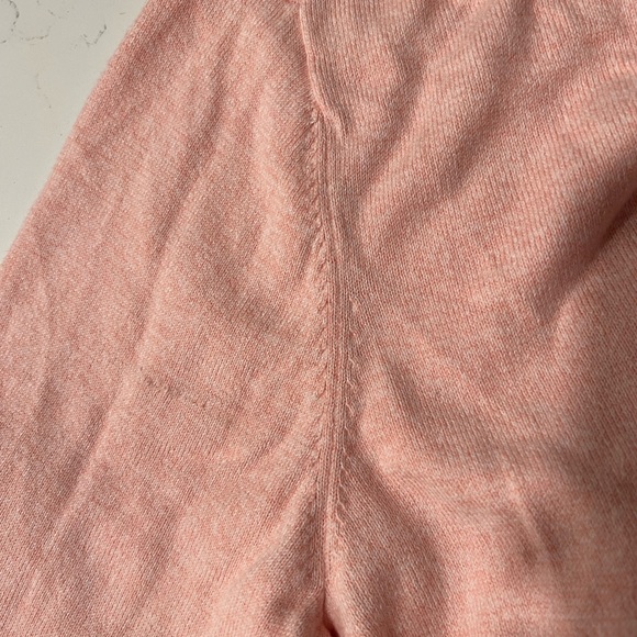 Tommy Hilfiger Men’s Essential Long Sleeve Cotton V-Neck Pullover Sweater - Picture 11 of 13